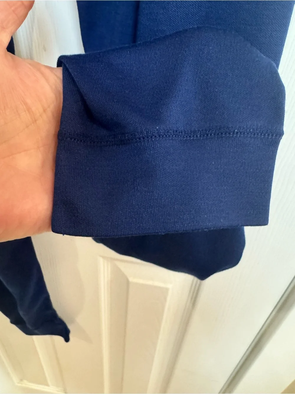 Patagonia Navy Blue Men’s small Capilene base layer